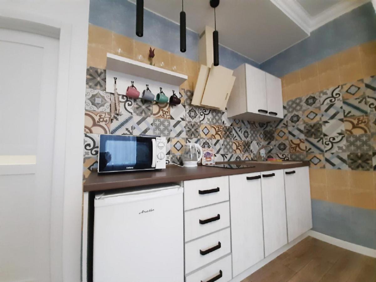 2 Bdr Apartment Near Gorky Park, Center Harkov Kültér fotó